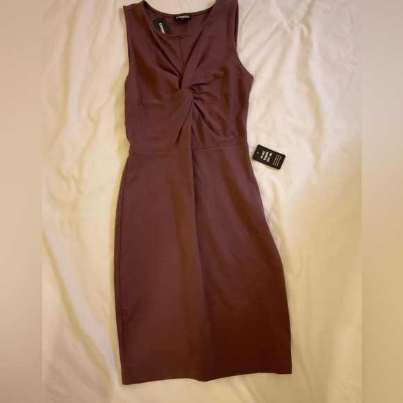 ❌ FINAL B4 RELISTING ❌ Express Mauve Dress ~ NWT - Picture 1 of 6